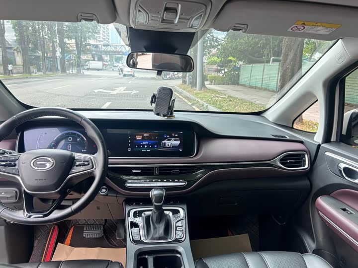 Фото 11 - GAC Trumpchi M6