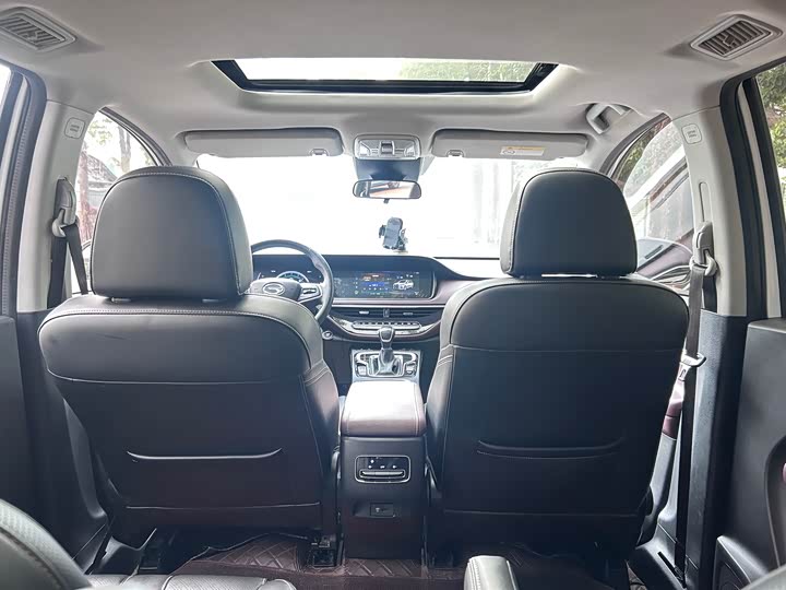 Фото 12 - GAC Trumpchi M6