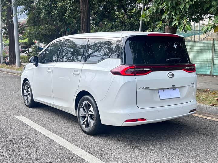 Фото 7 - GAC Trumpchi M6