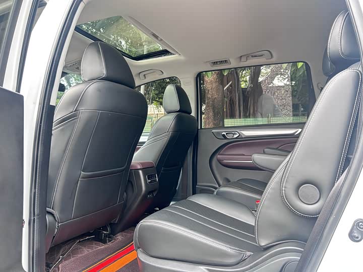 Фото 9 - GAC Trumpchi M6