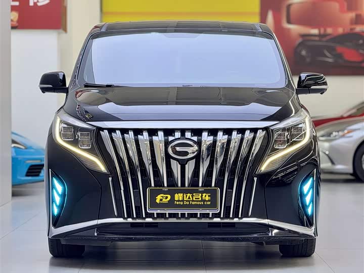 Фото 3 - GAC Trumpchi M8