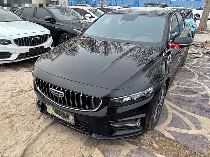 Фото 1 - Geely Preface