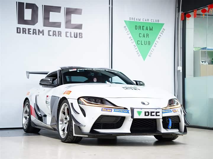 Фото 14 - Toyota Supra