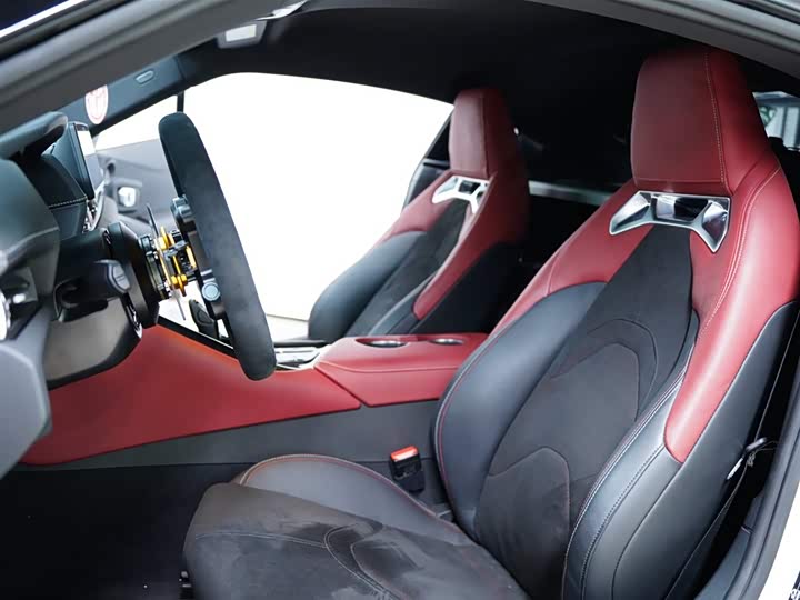 Фото 29 - Toyota Supra