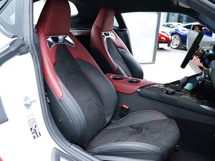 Фото 44 - Toyota Supra