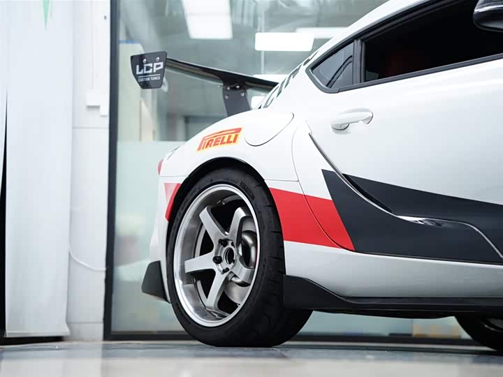 Фото 49 - Toyota Supra