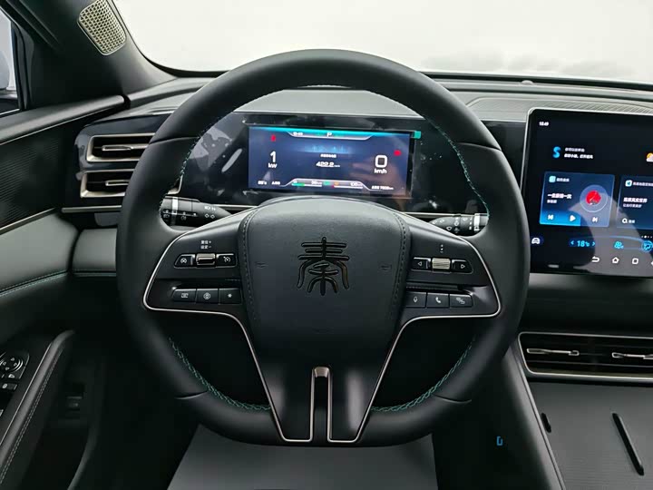 Фото 14 - BYD Qin L