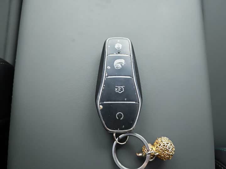 Фото 16 - BYD Qin L