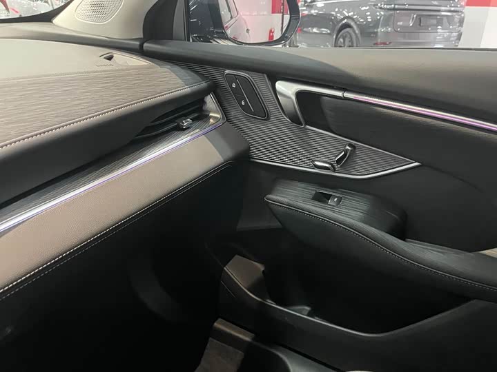 Фото 11 - Buick LaCrosse