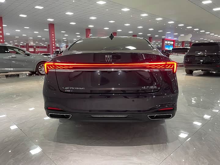 Фото 4 - Buick LaCrosse