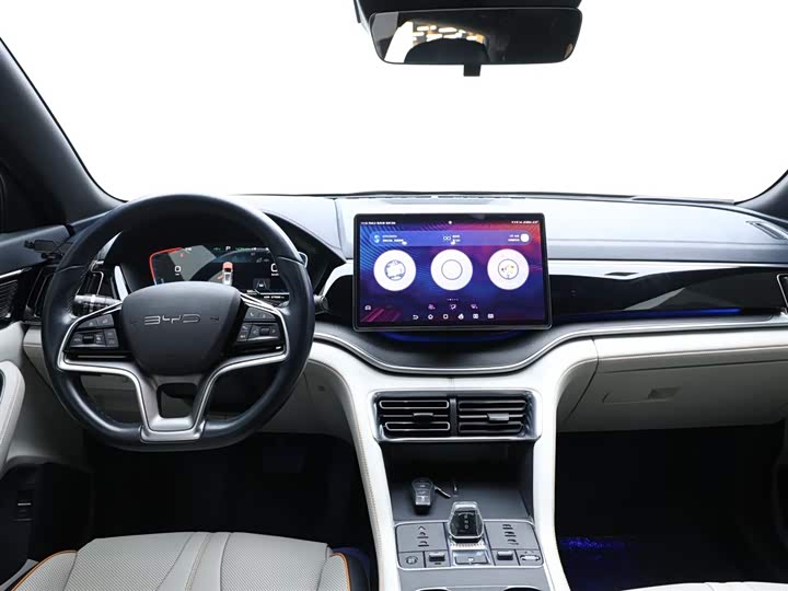 Фото 15 - BYD Song Plus Hybrid/EV