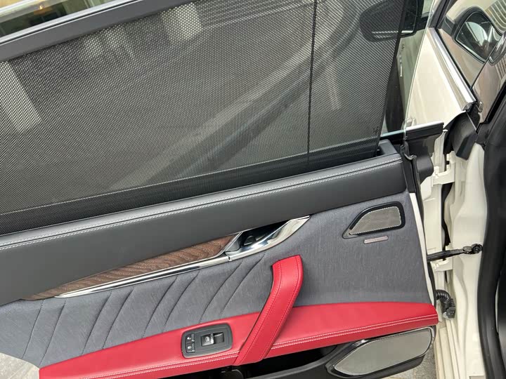 Фото 15 - Maserati Quattroporte