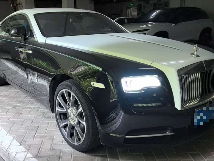 Фото 4 - Rolls-Royce Wraith