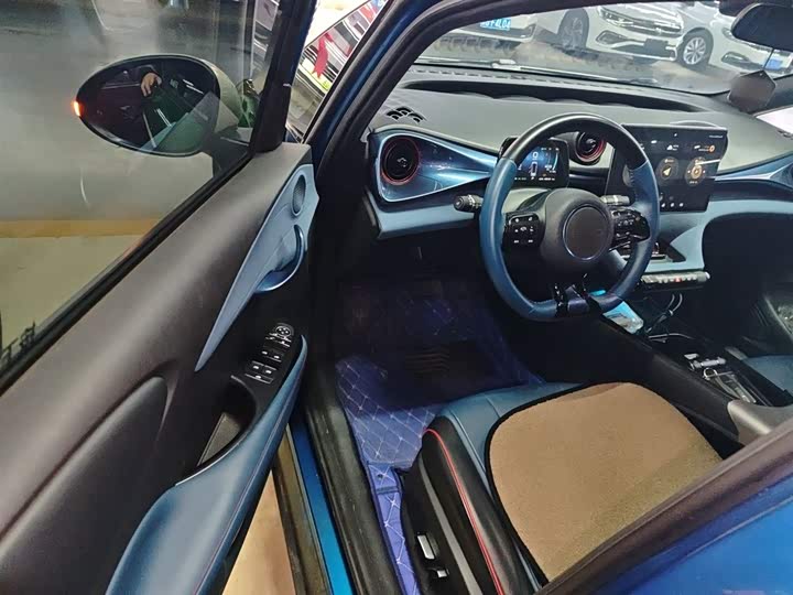 Фото 16 - BYD Dolphin