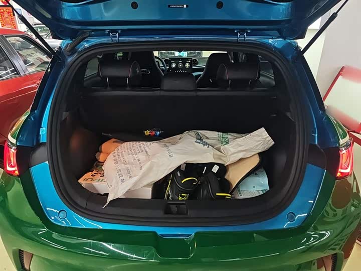 Фото 19 - BYD Dolphin