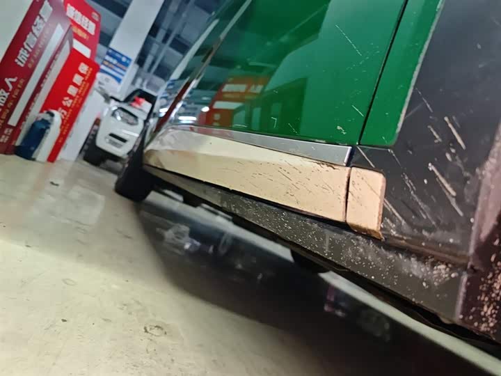 Фото 21 - BYD Dolphin