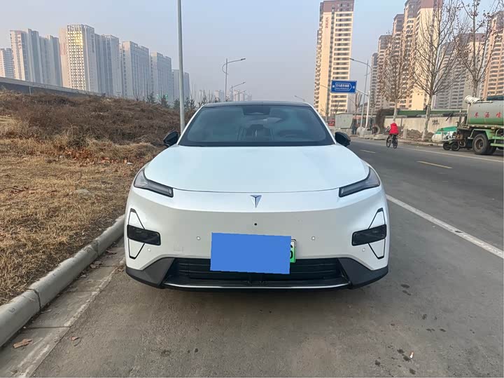 Фото 3 - Changan Deepal S05