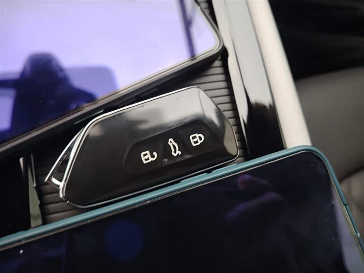 Фото 9 - Volkswagen Teramont Pro