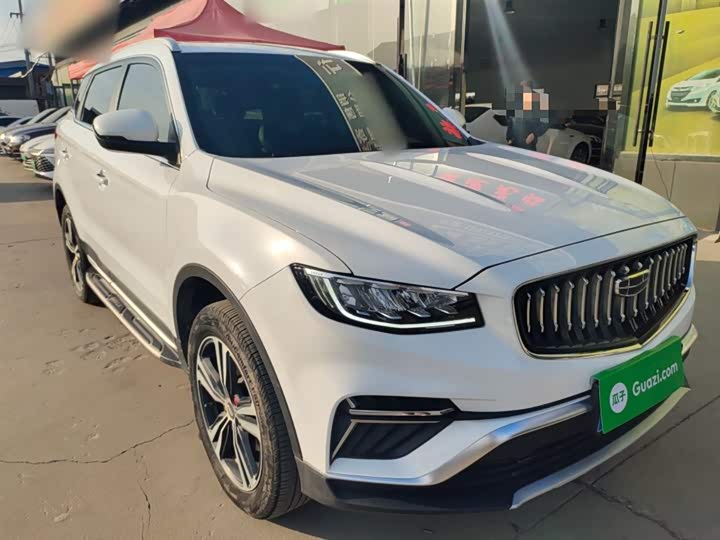 Фото 4 - Geely Atlas