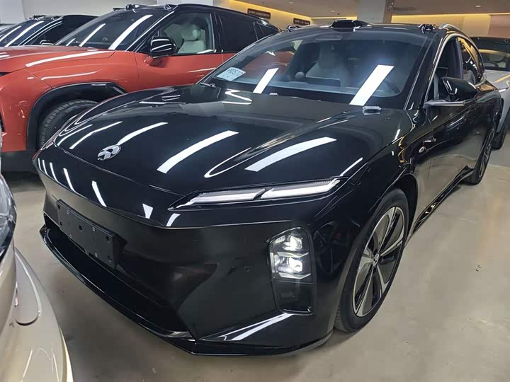 Фото 3 - Nio ET5T