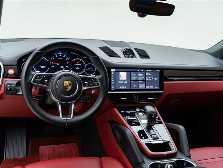 Фото 12 - Porsche Cayenne