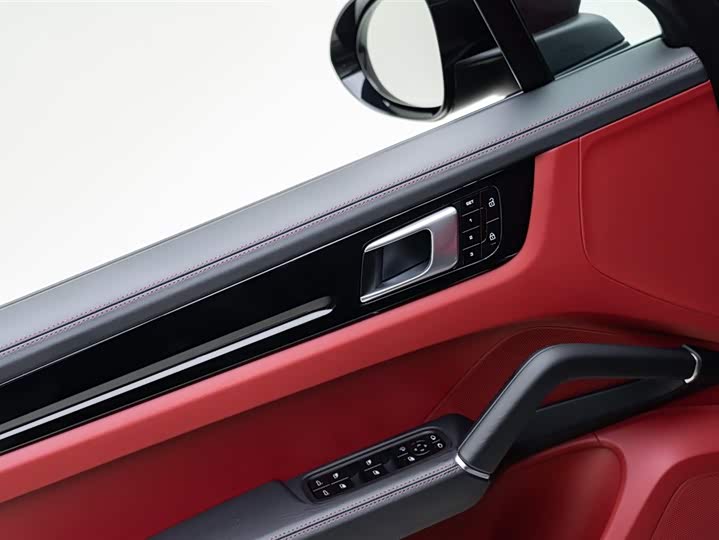 Фото 16 - Porsche Cayenne