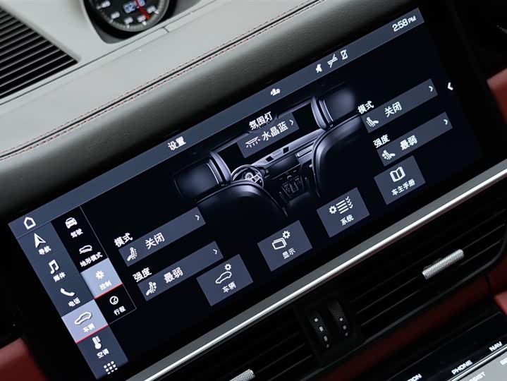 Фото 22 - Porsche Cayenne