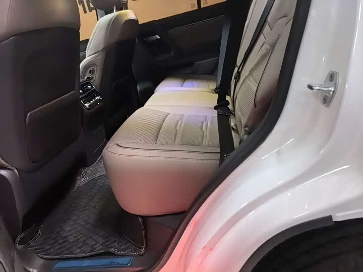 Фото 9 - BAIC Beijing BJ60