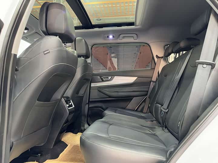 Фото 11 - Chery Tiggo 8