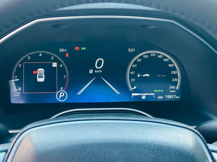 Фото 16 - Toyota Avalon