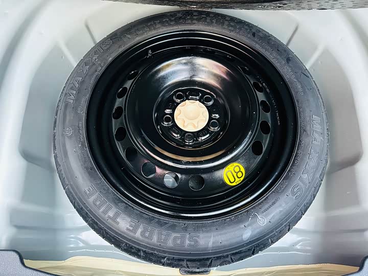 Фото 26 - Toyota Avalon