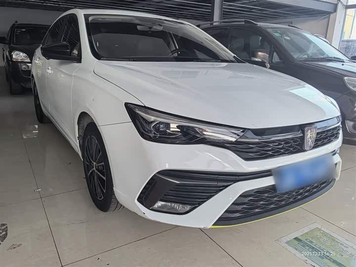 Фото 4 - Roewe i5