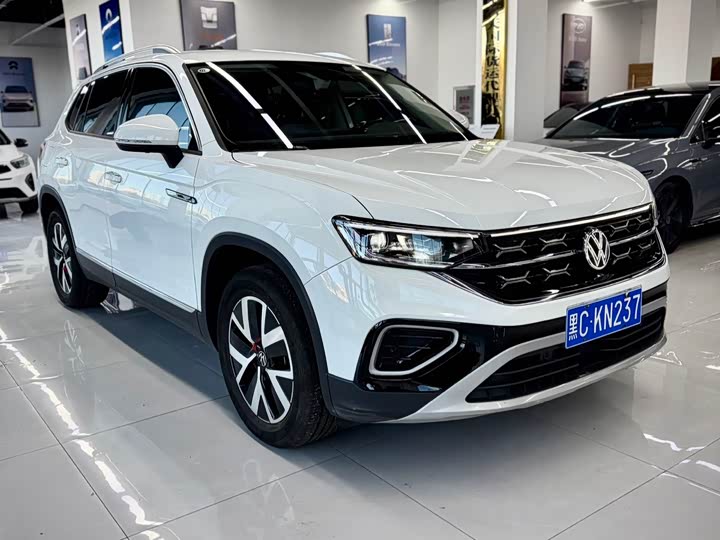 Фото 8 - Volkswagen Tayron