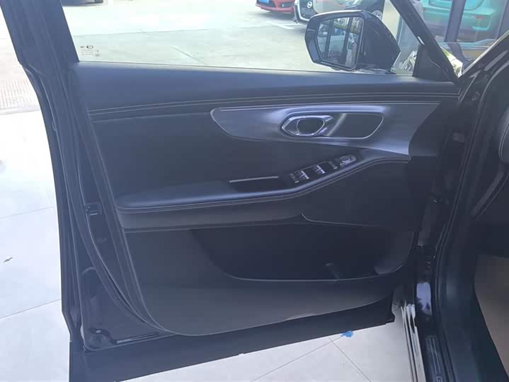 Фото 7 - GAC Trumpchi GS8