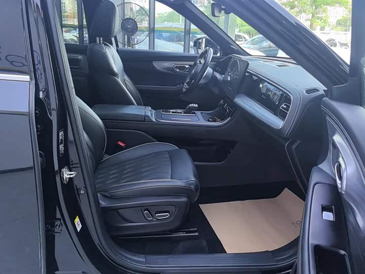 Фото 8 - GAC Trumpchi GS8