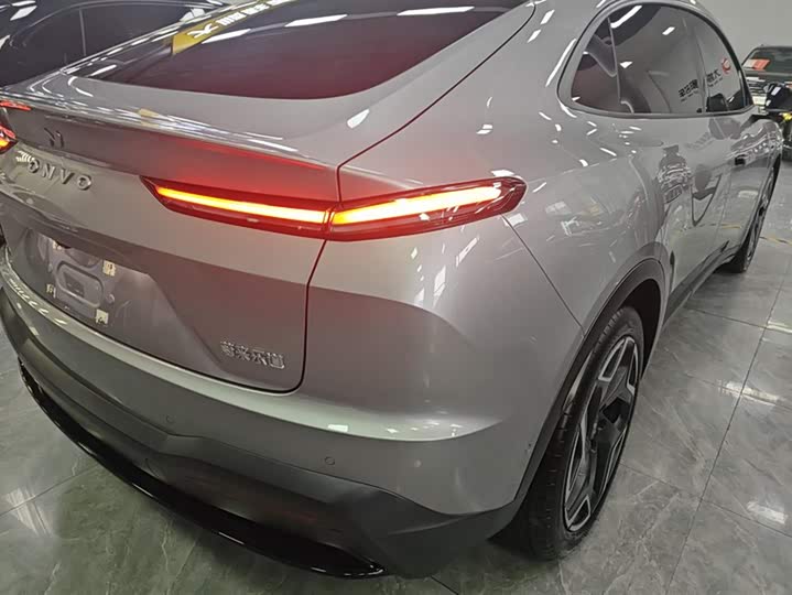 Фото 3 - Nio Onvo L60