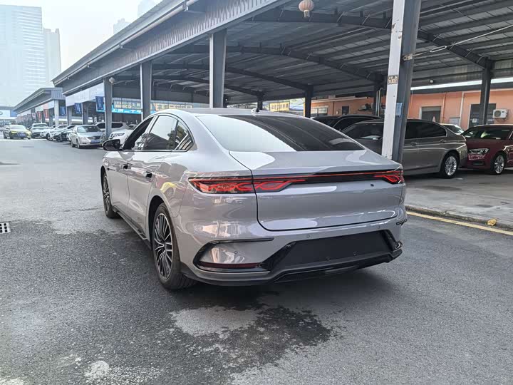 Фото 6 - BYD Han