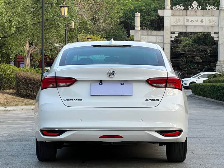 Фото 5 - Buick Verano