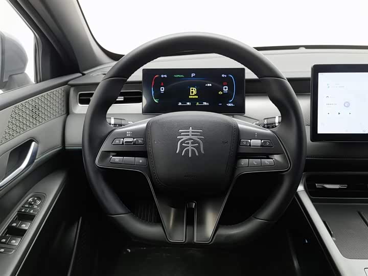 Фото 11 - BYD Qin Plus