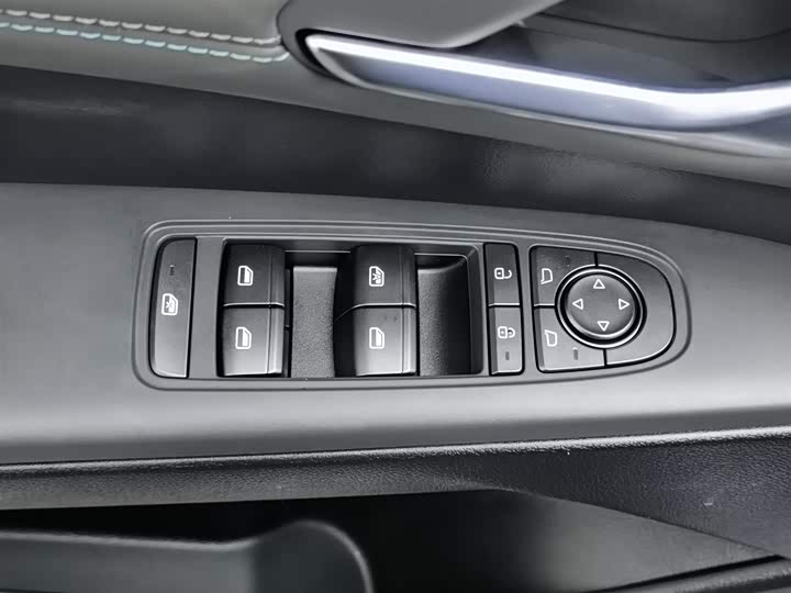 Фото 9 - BYD Qin Plus