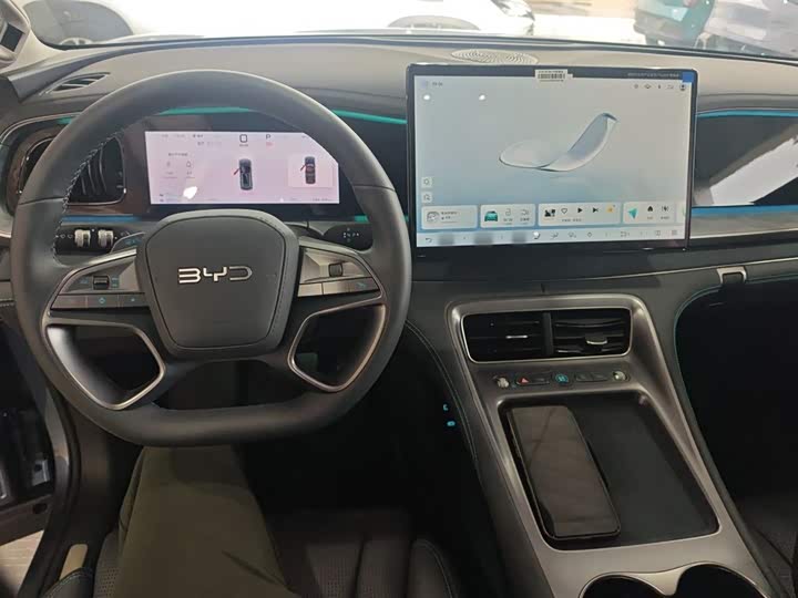 Фото 10 - BYD Sea Lion 07 DM-i Hybrid