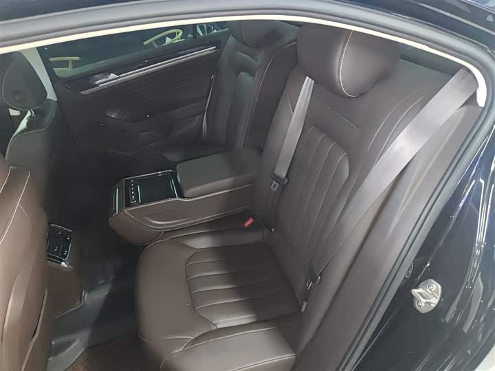 Фото 17 - Volkswagen Phideon