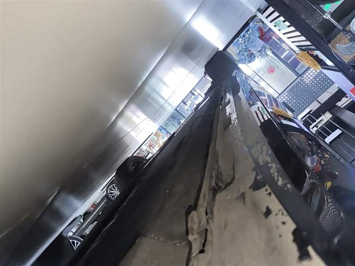 Фото 21 - Volkswagen Phideon