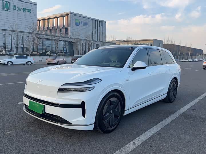 Фото 1 - Nio Onvo L90