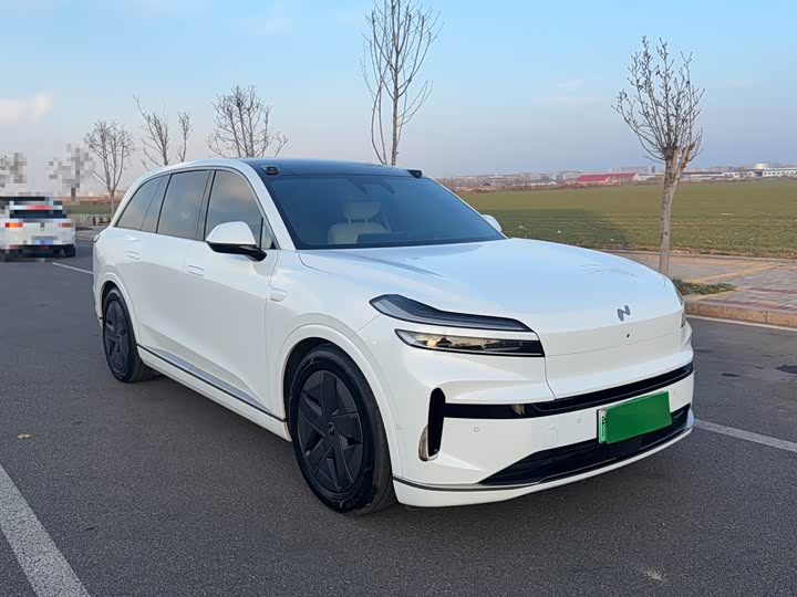 Фото 3 - Nio Onvo L90