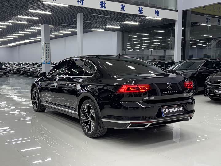 Фото 4 - Volkswagen Magotan