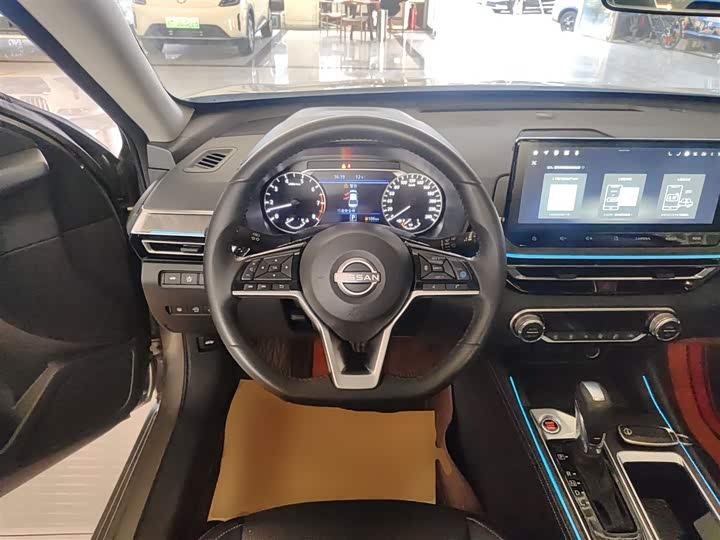 Фото 11 - Nissan Teana