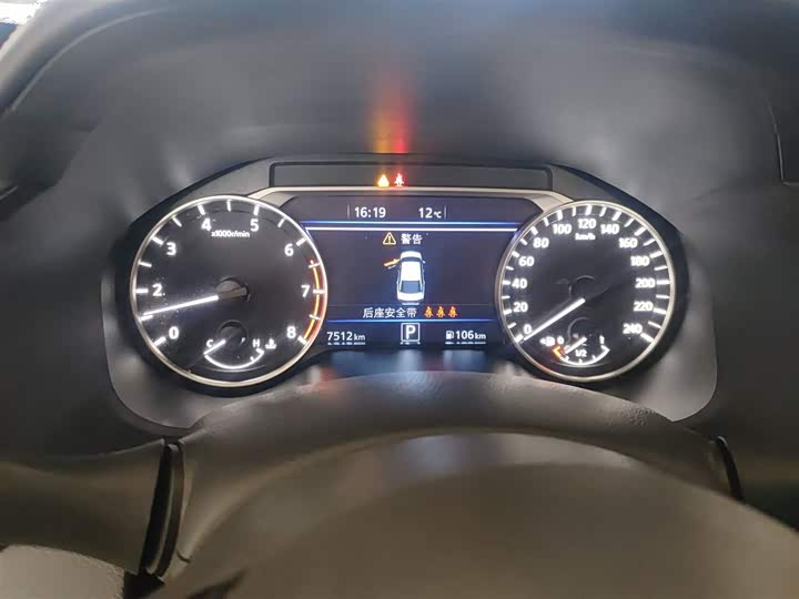 Фото 12 - Nissan Teana