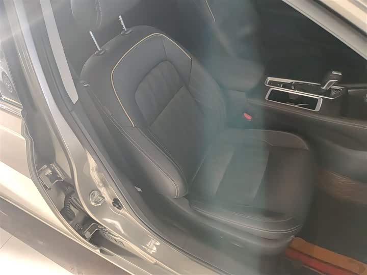 Фото 25 - Nissan Teana