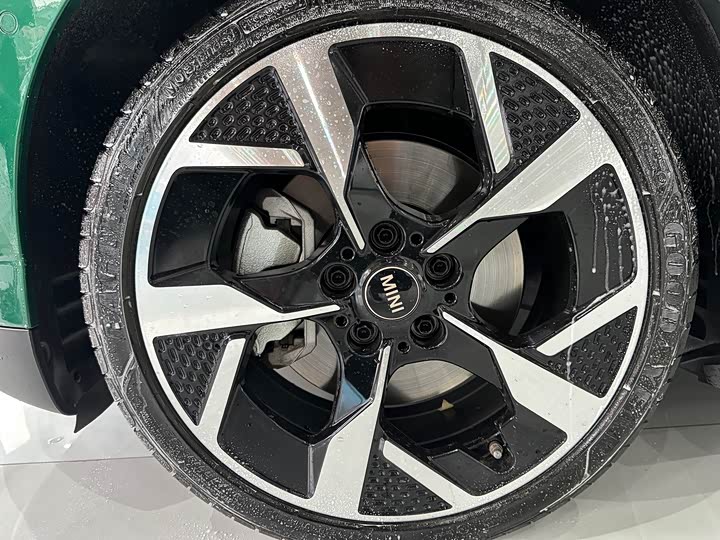 Фото 11 - Mini Cooper